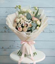 Букет цветов из:  Розы и Лизиантусы #REPLACE_PRED# Протвино