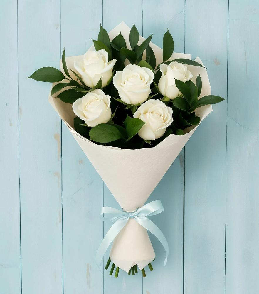 Букет цветов из: Розы в Протвино