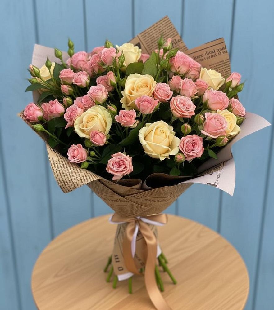 Букет цветов из: Розы в Протвино