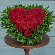 Цветочная композиция из Розы в виде сердца #REPLACE_PRED# Протвино