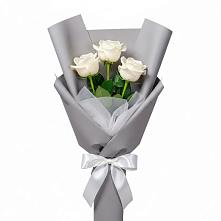 Букет 3 белые розы в Протвино