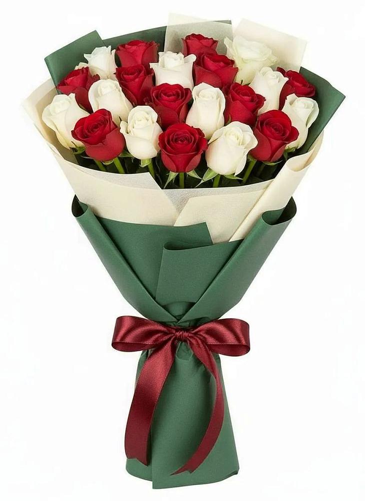 Букет Микс из красных и белых роз в Протвино