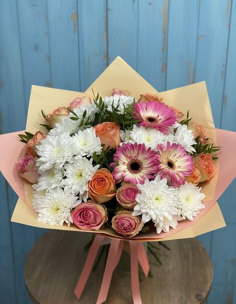 Букет цветов из: Розы, Герберы и Хризантемы в Протвино