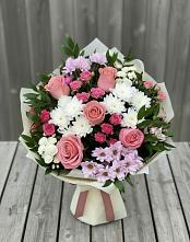 Букет цветов из:  Альстромерии, Гвоздики, Розы и Хризантемы в Протвино