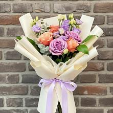 Букет цветов из:  Лизиантусы и Розы #REPLACE_PRED# Протвино