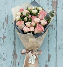 Букет цветов из:  Розы в Протвино