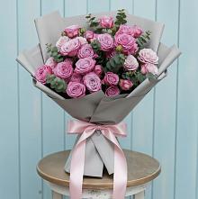 Букет цветов из:  Розы в Протвино